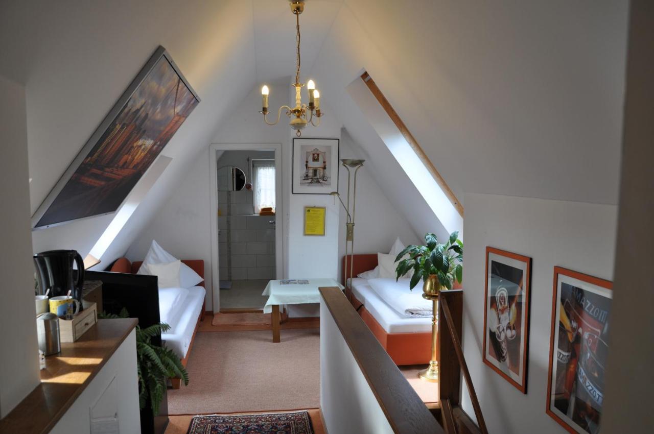 Donauwörth Pension Haus Gertrud מראה חיצוני תמונה